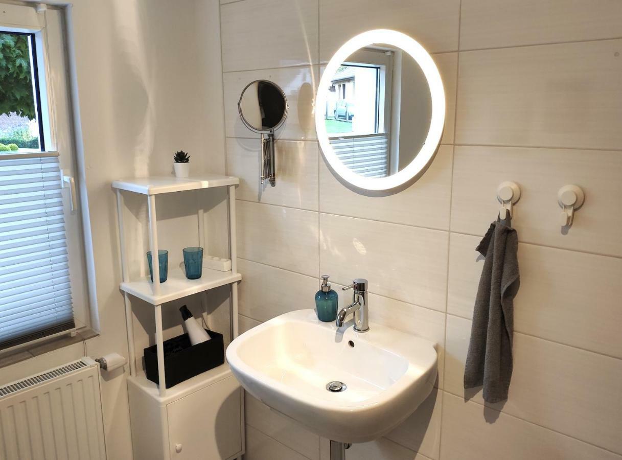 Gemütliches Apartment mit WLAN in ruhiger Lage! Dielmissen Exterior foto